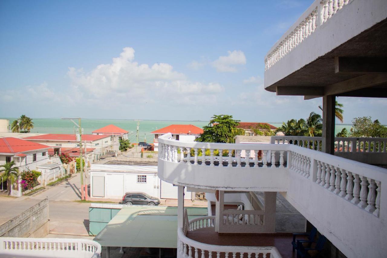 Las Palmas Hotel Corozal Ngoại thất bức ảnh