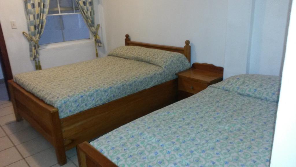 Las Palmas Hotel Corozal Ngoại thất bức ảnh