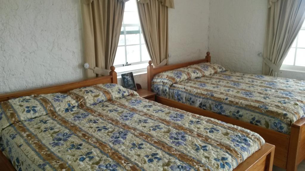 Las Palmas Hotel Corozal Phòng bức ảnh