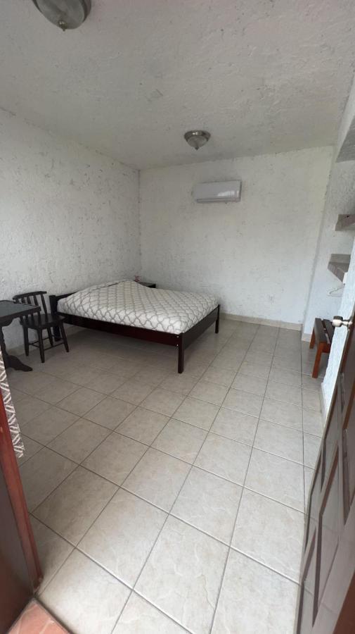 Las Palmas Hotel Corozal Ngoại thất bức ảnh