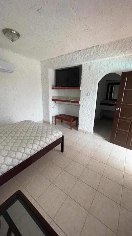 Las Palmas Hotel Corozal Ngoại thất bức ảnh