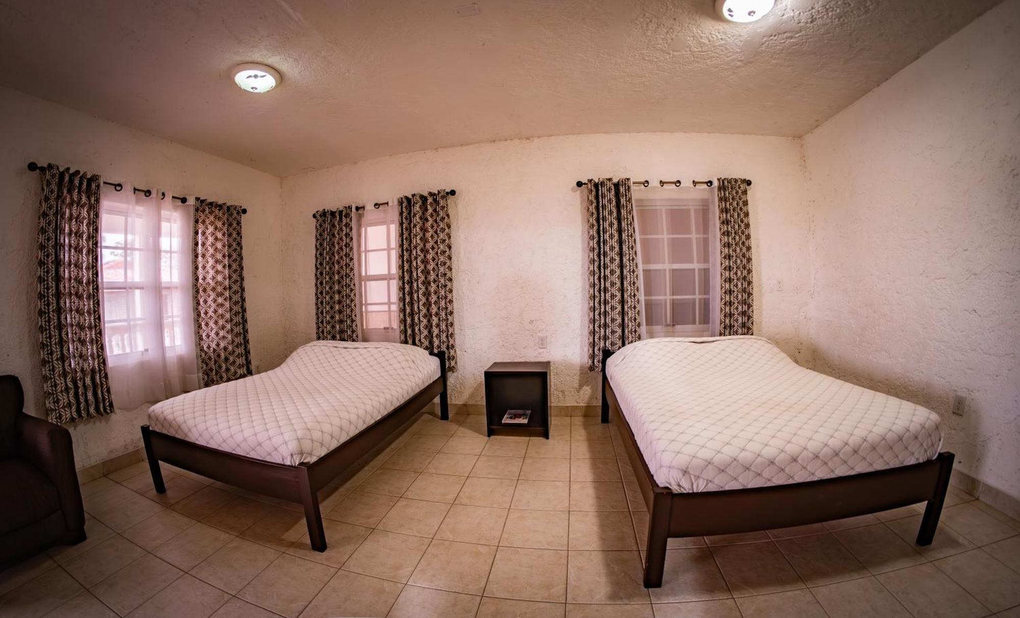 Las Palmas Hotel Corozal Ngoại thất bức ảnh